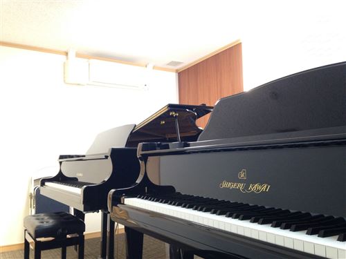 【写真】２台ピアノ.jpg